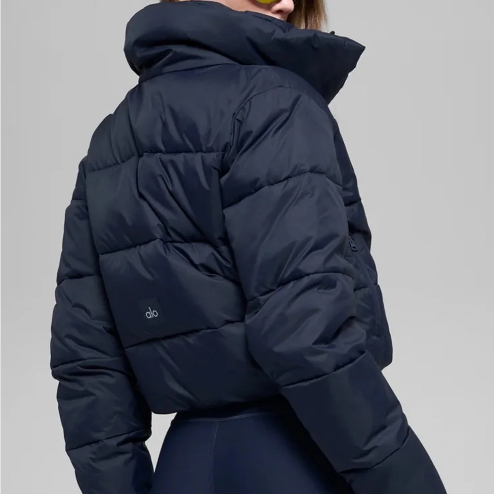 ALO Yoga Midnight Blue Puffer Jacket - Picture 3 of 5